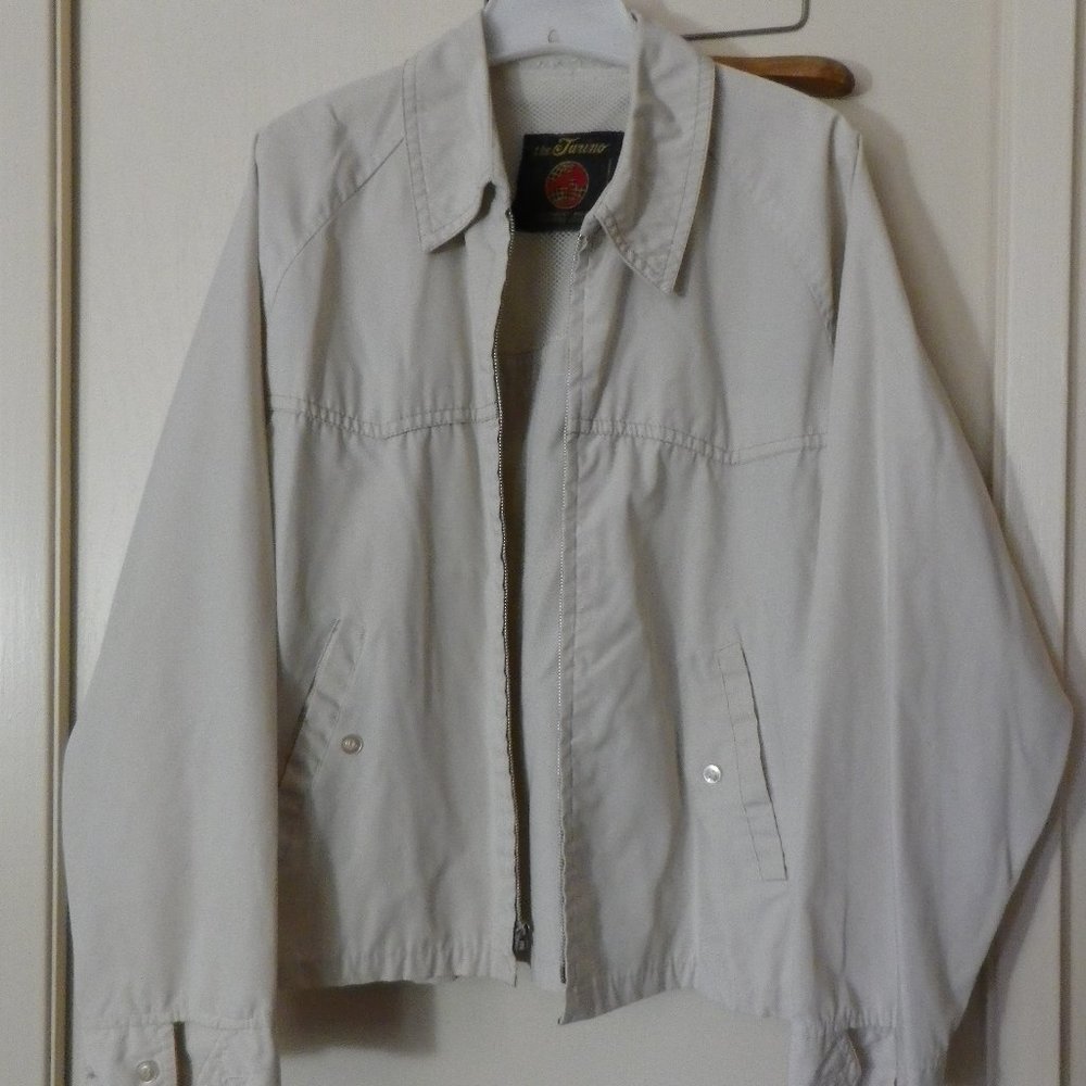 Turino light khaki windbreaker